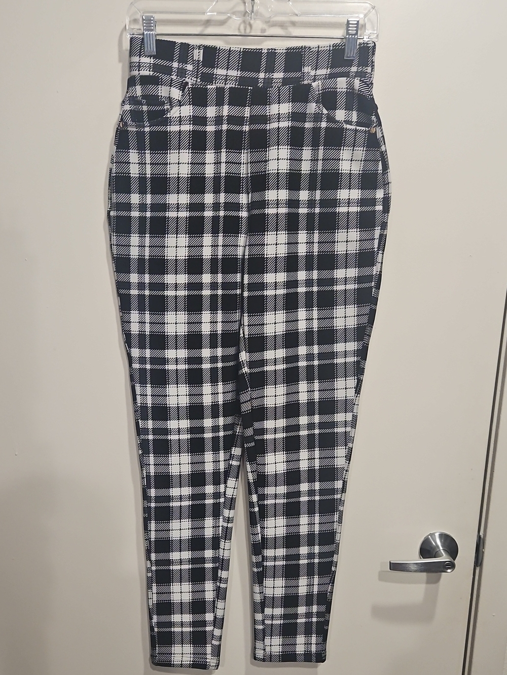 Rozas Black & White Plaid Pants L/XL. NWOT